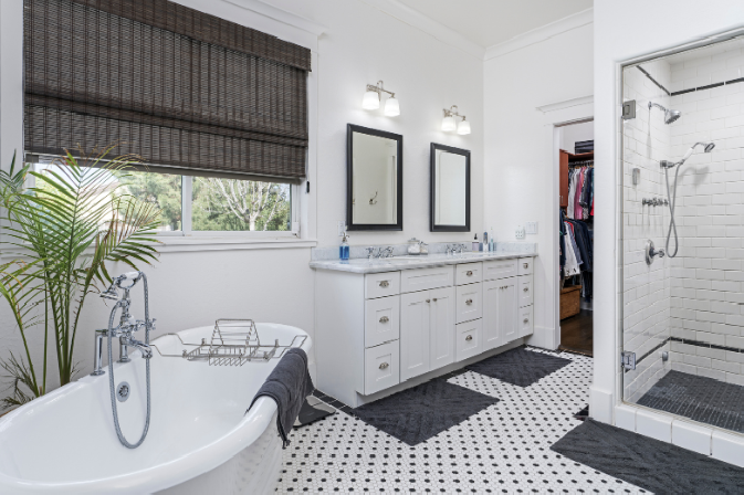 Bathroom Heating: 5 Top Tips to Keep Your Bathroom Warm in 2025!